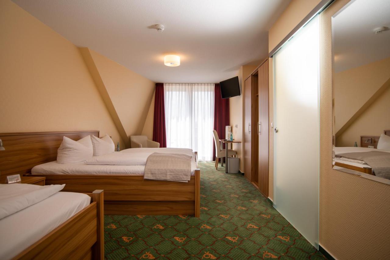 Hotel Garni Zur Alten Post Лембрух Екстериор снимка